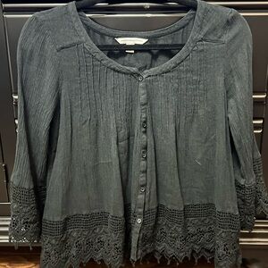 XS black blouse